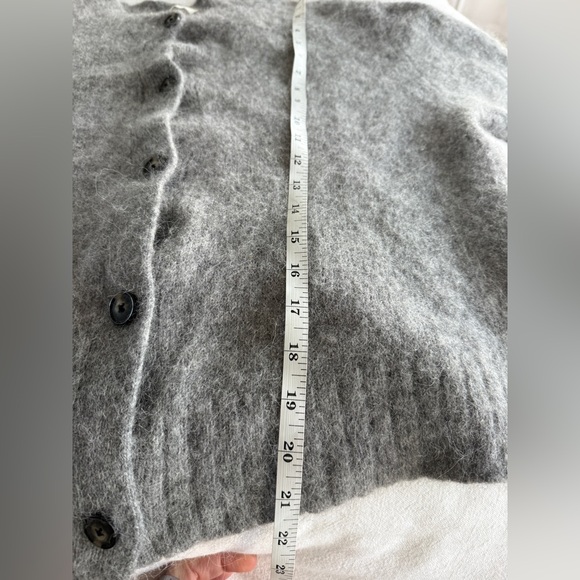 Everlane Women’s Crew Cardigan Alpaca Wool Buttons Gray Grey Sz XL - Picture 13 of 13